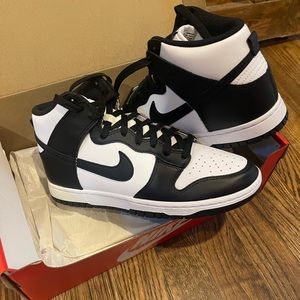 Nike Panda Dunks High Top 9.5